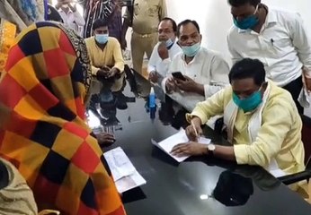 रामशंकर कठेरिया ने पीडब्ल्यूडी गेस्ट हाउस पर जनता की सुनी