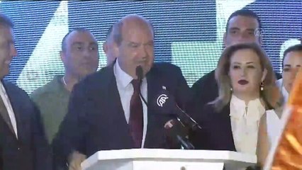 KKTC’deki tarihi seçimi Ersin Tatar kazandı