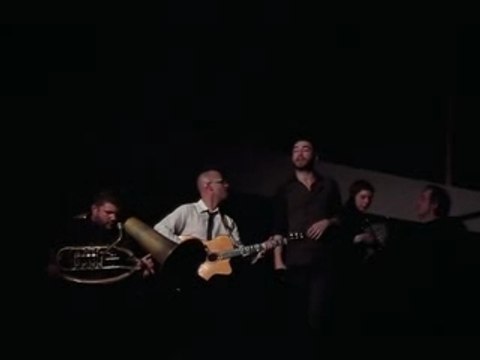 Les Blérots de R.A.V.E.L. : Dans les gares