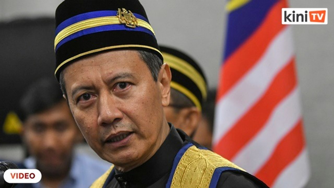 Dulu dan sekarang: Pandangan Azhar tentang usul tak percaya