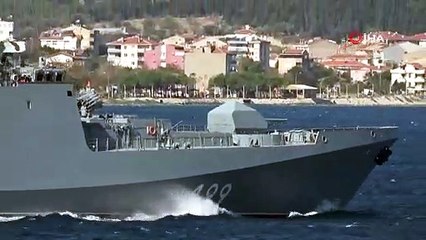 Rus savaş gemisi Admiral Makarov Çanakkale Boğazı’ndan geçti