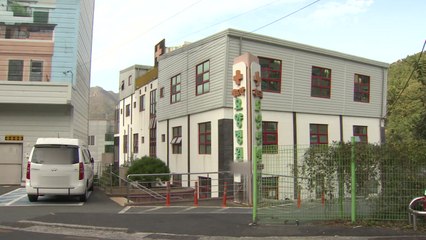 해뜨락요양병원, 잇단 확진에 밀집도 낮추기 / YTN