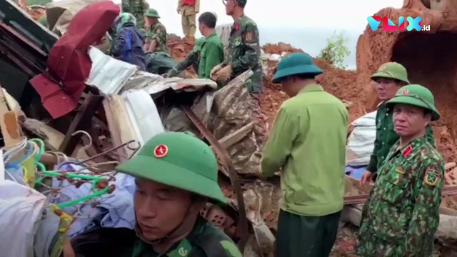 Puluhan Tentara Vietnam Tewas Terkubur Longsor Ganas