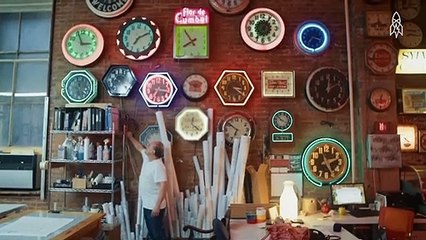 Watch a Neon Sign Come to Life