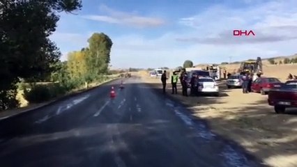 Belediye otobüsü devrildi: Çok sayıda yaralı var