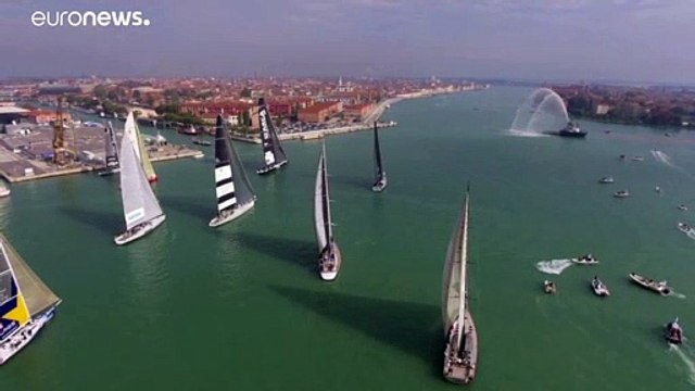 На всех парусах: в Венеции прошла регата на фоне пандемии