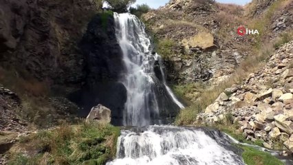 Susuz Şelalesi’nde korona virüs sessizliği