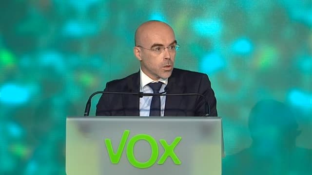 Los ultraderechistas, convencidos de sumar más votos que sus 52 diputados en la moción de censura