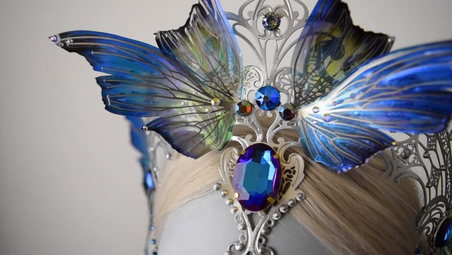 These fairy crowns decorated with Swarovski crystals are perfect for cosplay