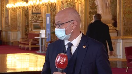 Le sénateur Olivier Pacaud veut "créer  un délit d'atteinte à la liberté d'enseigner
