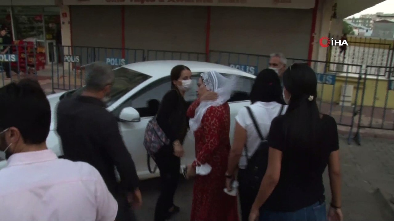 HDP’li vekil Remziye Tosun’dan evlat nöbetindeki ailelere hakaret
