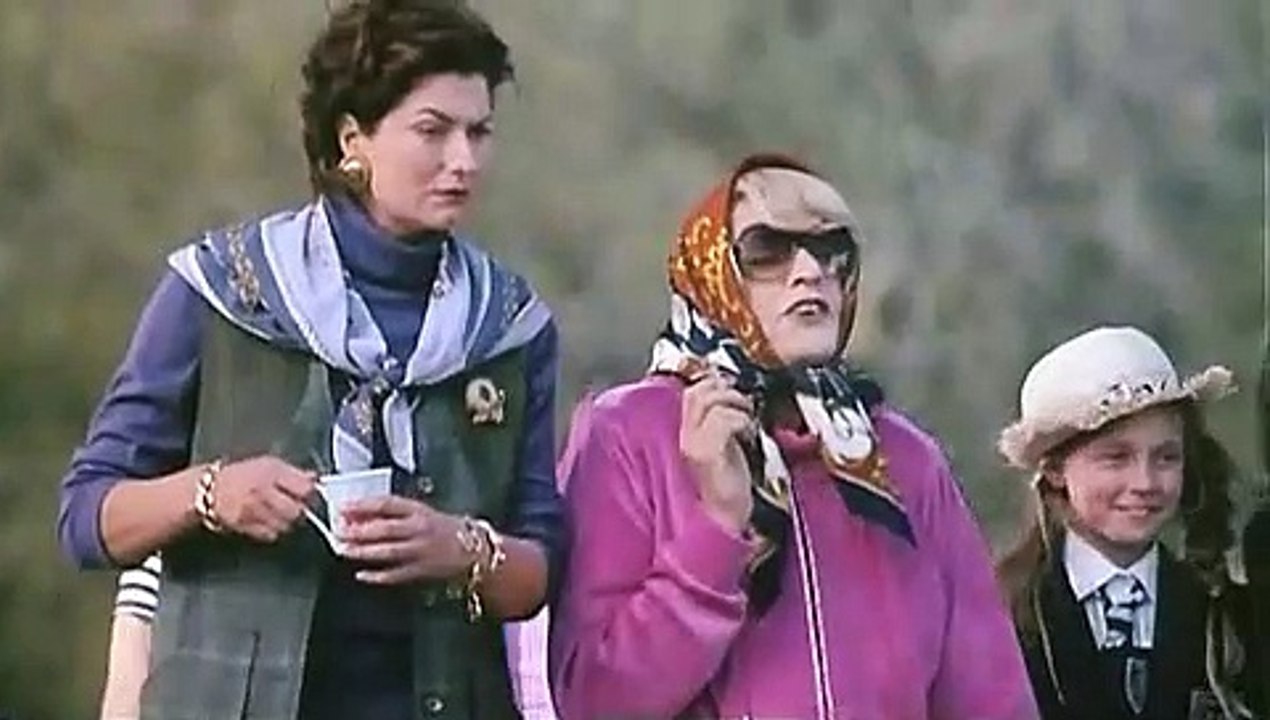 Die Girls Von St. Trinian Film Trailer (2008)