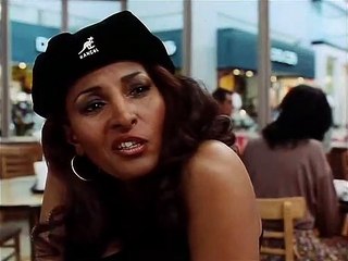 Jackie Brown Film Trailer