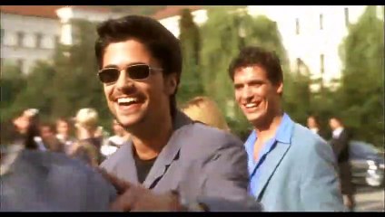 Swimming Pool - Der Tod feiert mit Film Trailer