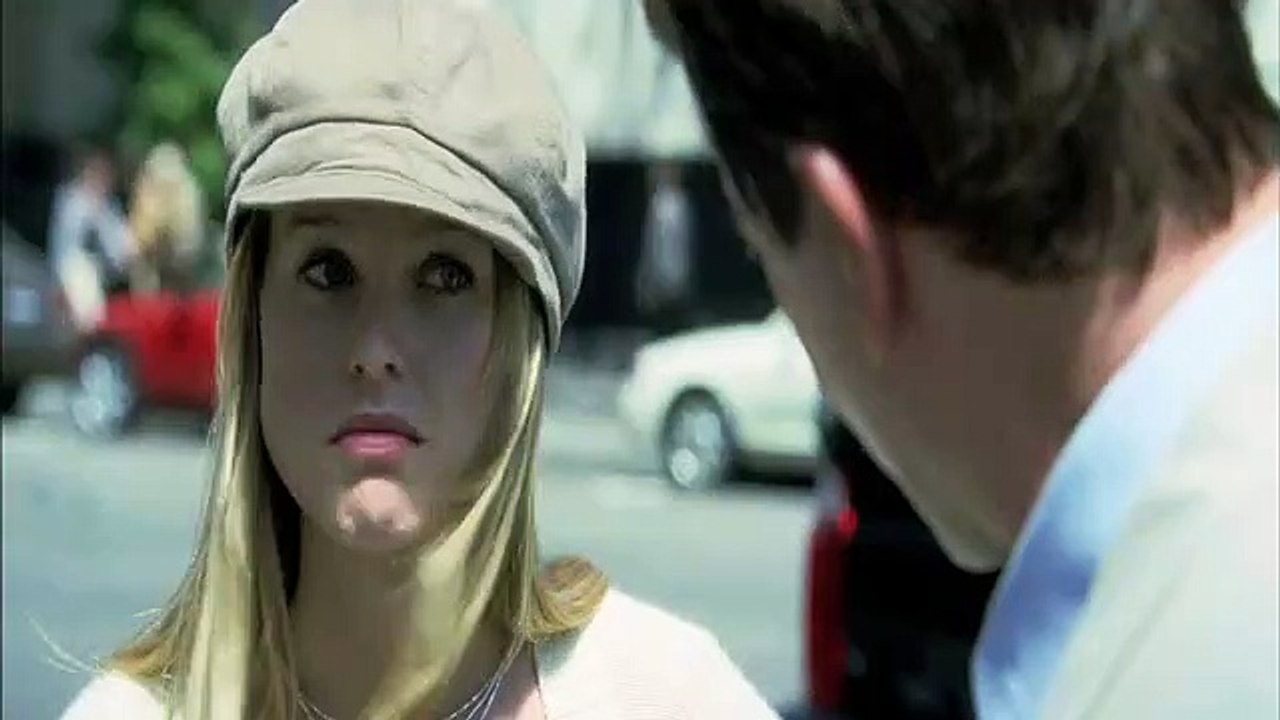 Crossing over film trailer (2009)
