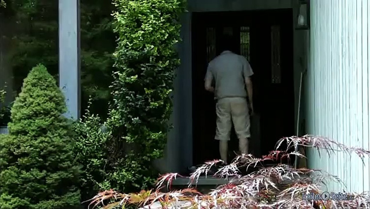 Hello Lonesome Trailer (2011)