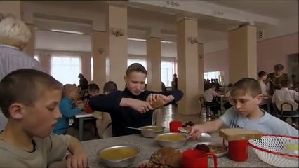 Allein In Vier Wänden Film Trailer (2009)