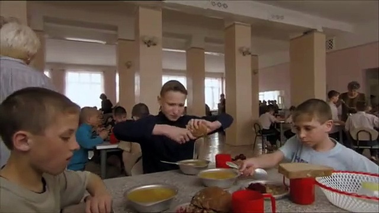 Allein In Vier Wänden Film Trailer (2009)