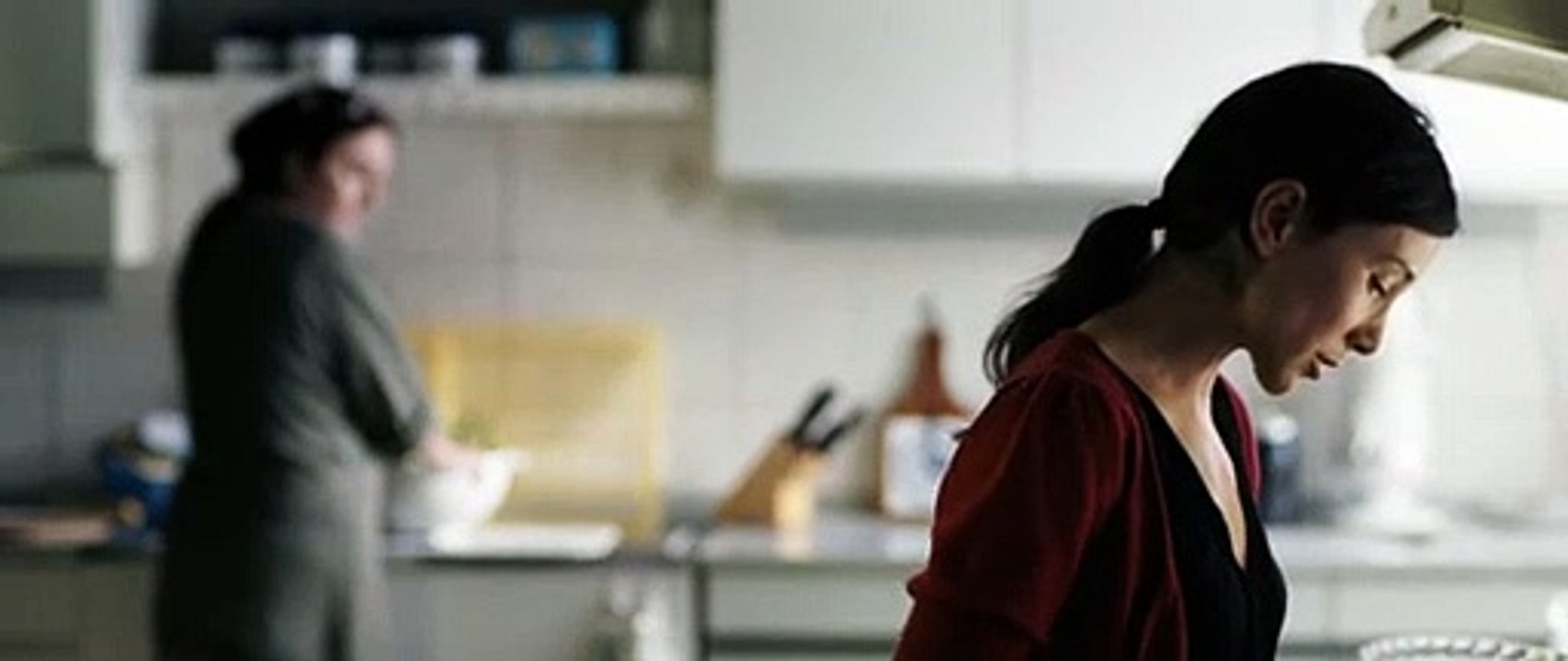 Die fremde film trailer (2010)