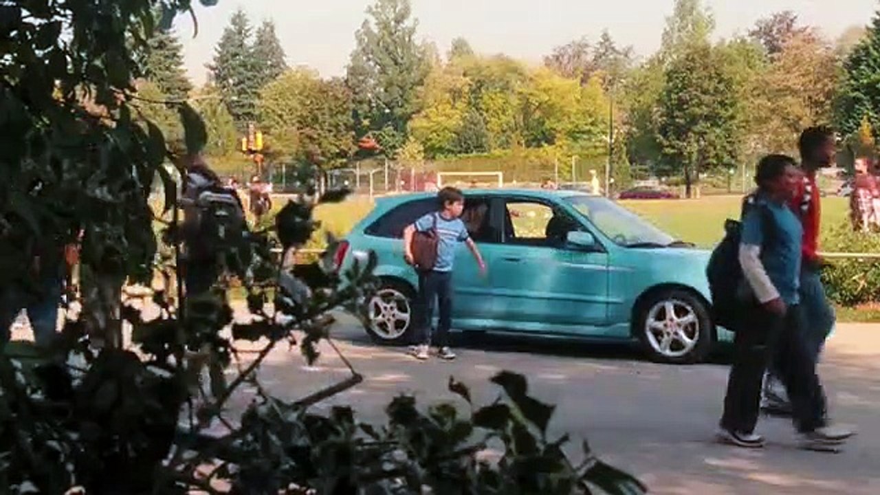 Diary Of A Wimpy Kid Film Trailer (2010)