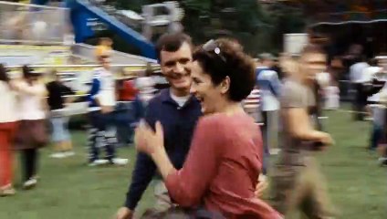 Die Liebe Der Kinder Trailer (2010)