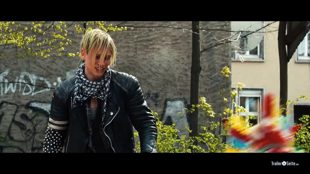 Glück Trailer (2011)