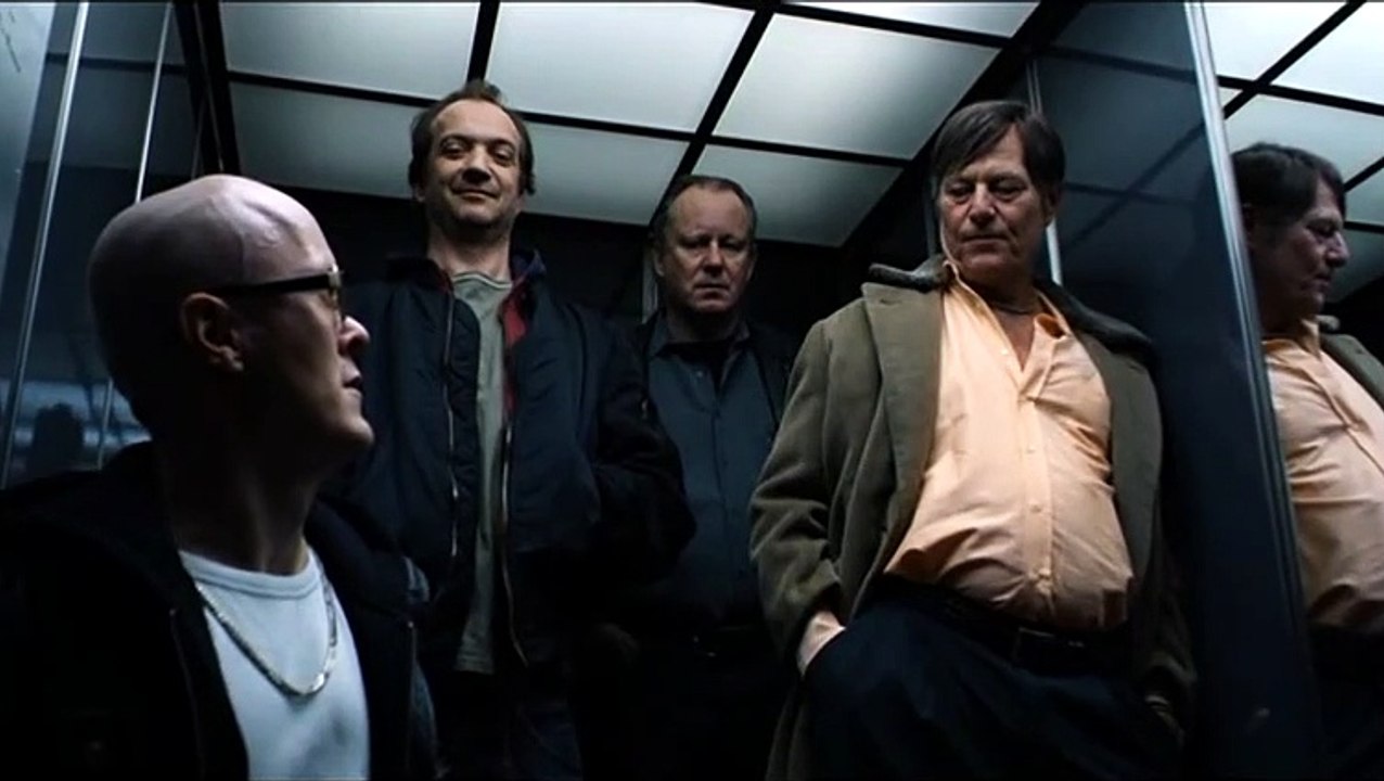 Ein Mann Von Welt Trailer (2010)