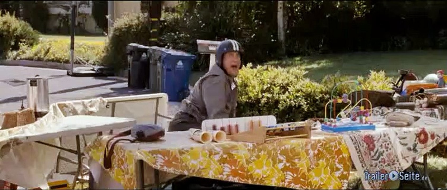 Larry Crowne Trailer und Filmkritik Deutsch German (2011)