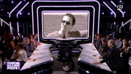 Cyril Hanouna et ses chroniqueurs rendent hommage au professeur décapité, Samuel Paty