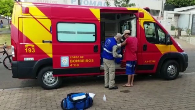 Duas pessoas ficam feridas em acidente de trânsito no Bairro Floresta