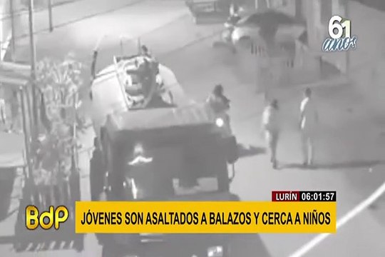 Lurín: ladrones armados asaltan a joven pareja enfrente de niños