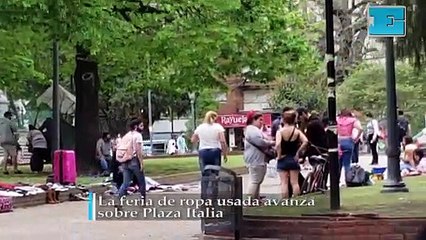 La feria de ropa usada avanza sobre Plaza Italia