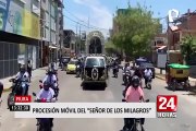 Acompañan procesión móvil del Señor de los Milagros en motocicletas