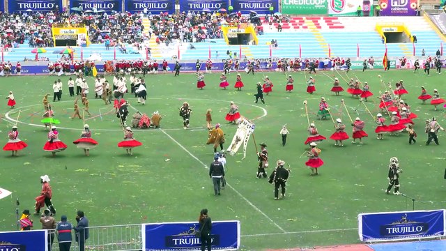 CHOKELAS DE LA C. CAMPESINA HUARIJUYO LARAQUERI - DANZAS AUTÓCTONAS (CANDELARIA 2020)