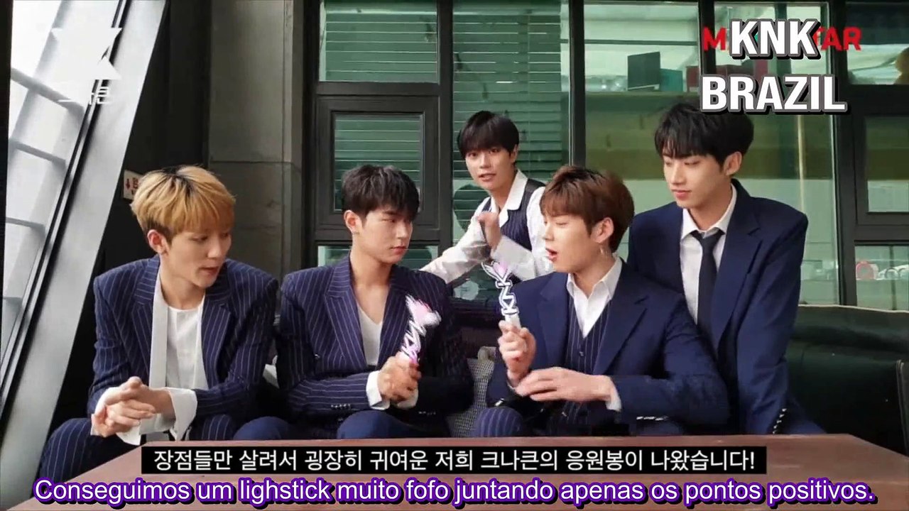 [PT-BR] 크나큰(KNK) O LIGHSTICK Finalmente saiu...!