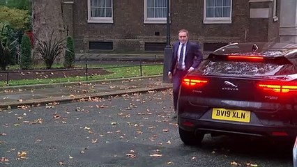 PM chairs Cabinet meeting