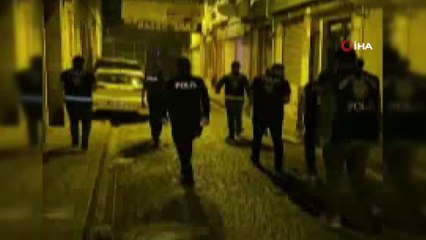 - İstanbul'da şafak operasyonu: 156 kişi yakalandı