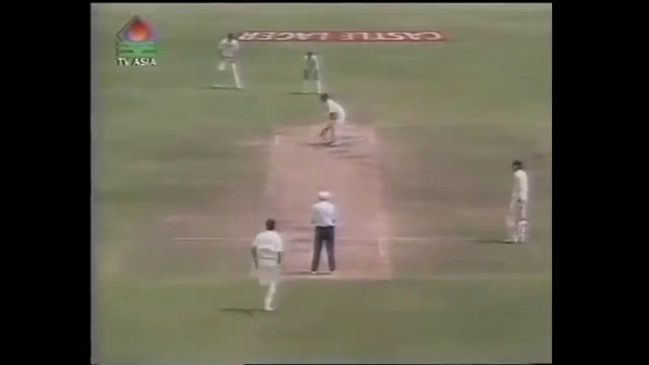 Hansie Cronje vs Sachin Tendulkar (7 dismissals)(360P)