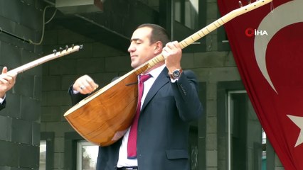 Karslı aşıklar Doğu Ekspresi için söyledi