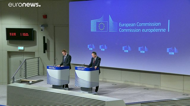 Comissão Europeia ataca vistos dourados em Chipre e Malta