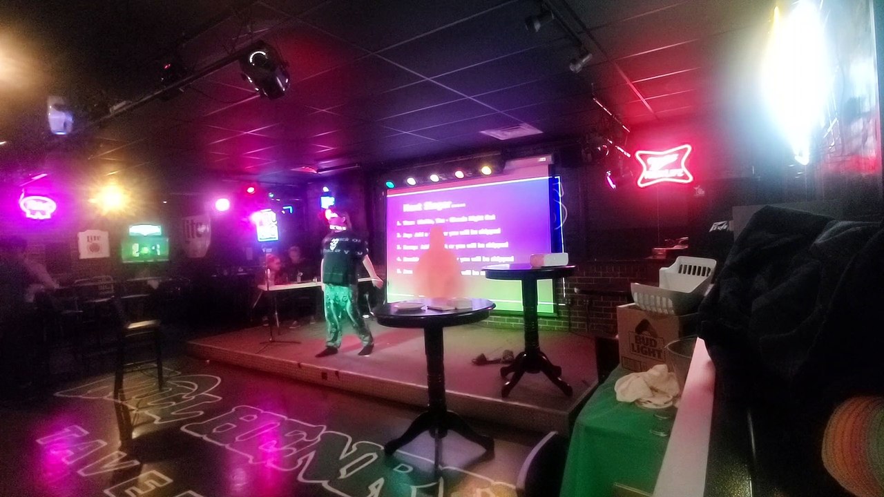 KARAOKE - The Misfits - Ghouls Night Out