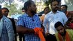 हिंदू युवती को बहला-फुसलाकर ले जाने पर हिंदू संगठनों के विरोध प्रदर्शन पर पुलिस ने किया लाठीचार्ज