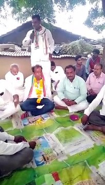 कांग्रेस के प्रत्याशी राकेश पाटीदार के लगातार सोशल मीडिया में तरह-तरह के वीडियो हो रहे हैं वायरल