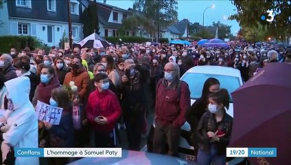 Attentat contre Samuel Paty : une marche blanche à Conflans-Sainte-Honorine