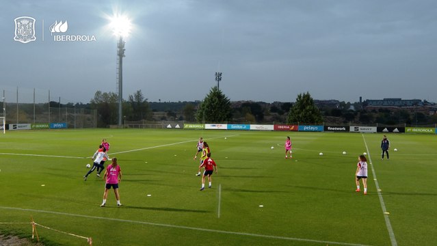 Entrenamiento de la Selección española de fútbol femenino