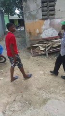 BROMA A PAEN PRENDAS - DELIVERY LE HACE UNA BROMA, PAEN NO TIENE DINERO