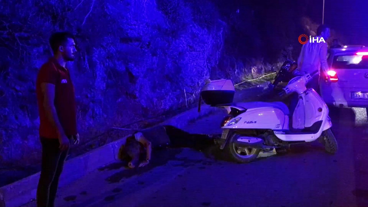 Kuşadası’nda motosikletler çarpıştı: 2 yaralı