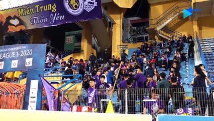 Văn Hậu, Văn Xuân, Đậu Văn Toàn và CLB Hà Nội FC tặng quà cho fan nữ nhân ngày 20-10 - NEXT SPORTS