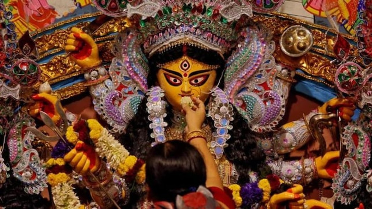 Court to review its no entry order on Durga Puj...