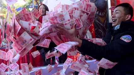 உலகமே கொரோனாவால் முடங்கிய நிலையில் நேரத்தில் கூட செழிப்பாக வாழும் சீன பணக்காரர்கள்